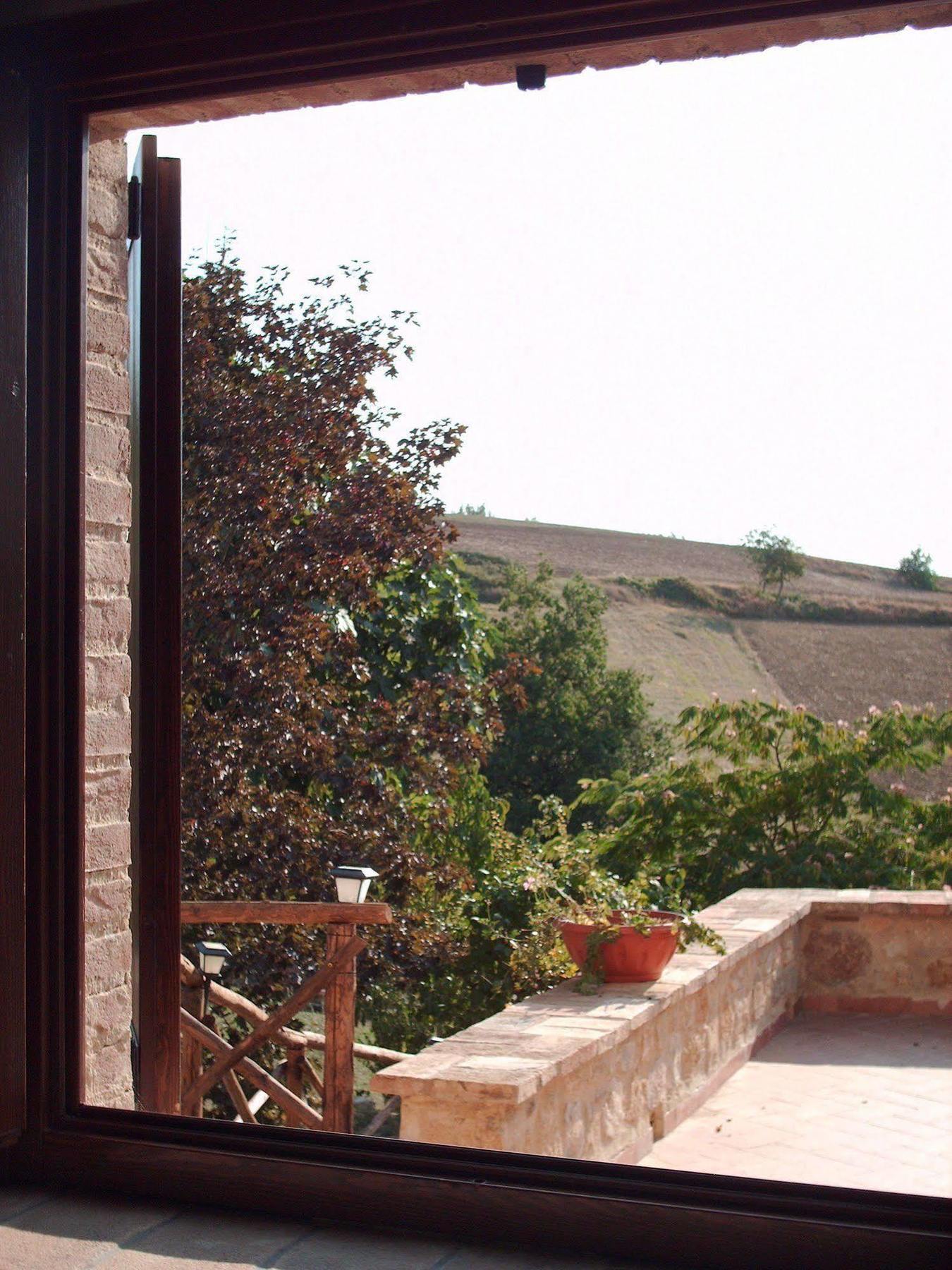 Agriturismo Bio Tra Cielo E Terra Appartement Grutti Buitenkant foto